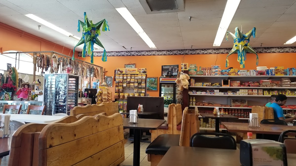 La Perla 3 Mexican Restaurant & Grocery Store-1